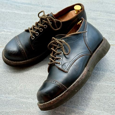 View photo of Wan Er Service Shoes in Horween Black Chromexcel