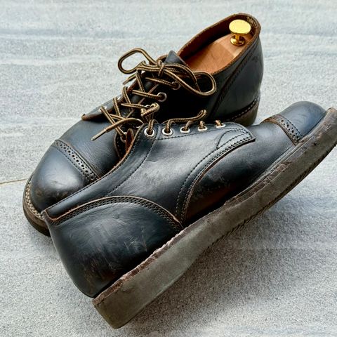 View photo of Wan Er Service Shoes in Horween Black Chromexcel