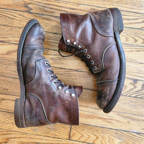 Red Wing Iron Ranger in S.B. Foot Amber Harness
