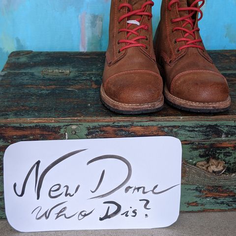 Urban Shepherd Country in Hand-buffed Portuguese top-grain Cowhide Leather, 2,2mm thick