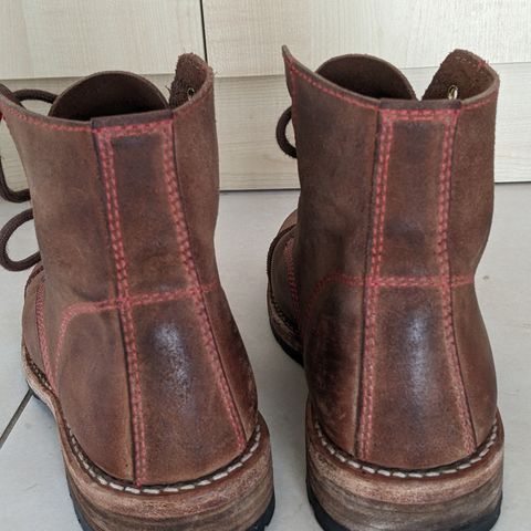 Urban Shepherd Country in Hand-buffed Portuguese top-grain Cowhide Leather, 2,2mm thick