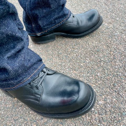 Viberg Service Boot in Horween Black Chromexcel