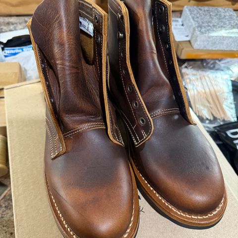 Truman Plain Toe Boot in Tobacco Snakebite