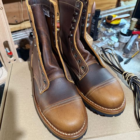 Truman Upland Boot in Tobacco Snakebite