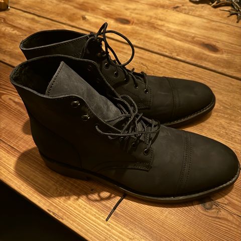 Thursday Captain in Marino Matte