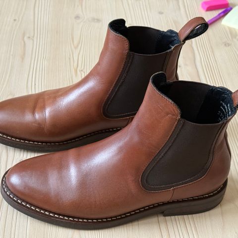 Thursday Duke in Brandy Hand-Finished Full Grain