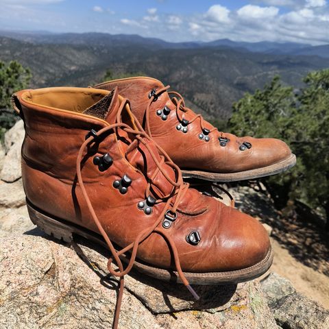 Viberg Hiker in Horween Natural Dublin