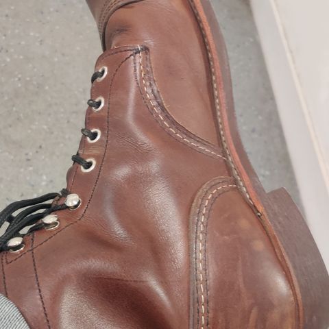 Red Wing Iron Ranger in S.B. Foot Amber Harness