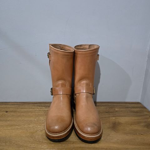 Fortis Tapak 2.0 Engineer Boots in Maryam Natural Horsebutt