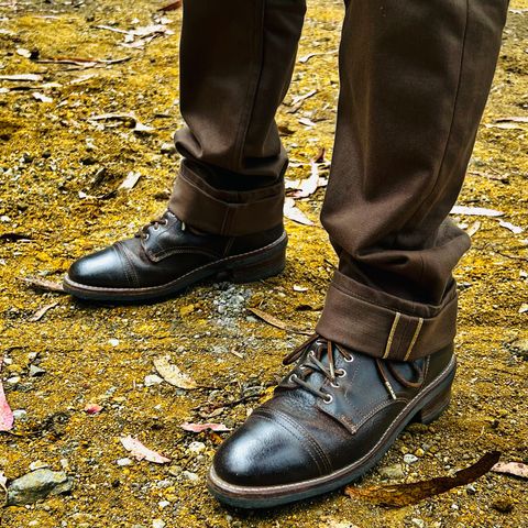 Thursday Vanguard in Horween Waxed Cacao