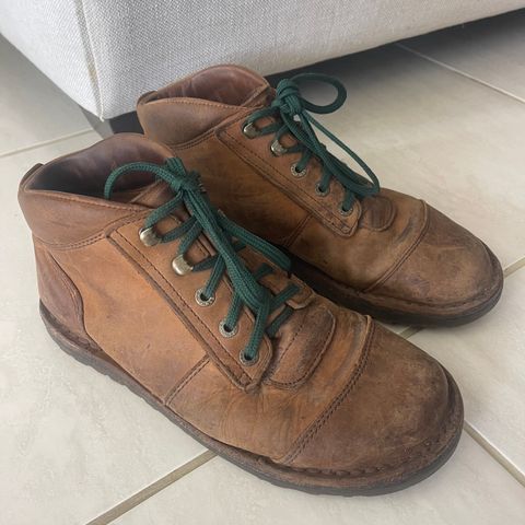 Jim Green African Ranger Barefoot Boot in Fudge Crazy Horse