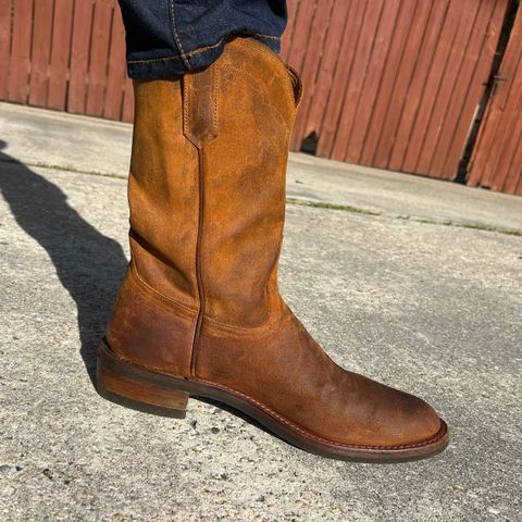 Rios of Mercedes Roper in C.F. Stead Wheatbuck Waxy Commander Suede