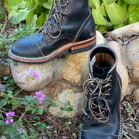 Nicks MTO in Horween Black Waxed Flesh