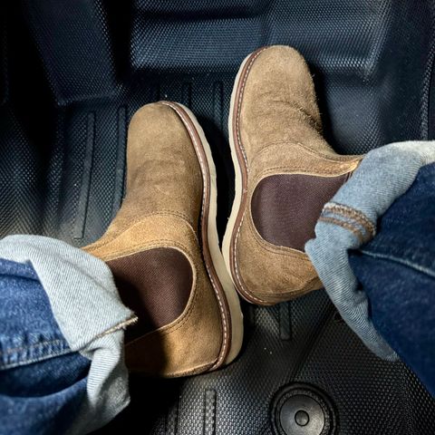 Red Wing Classic Chelsea in S.B. Foot Hawthorne Muleskinner