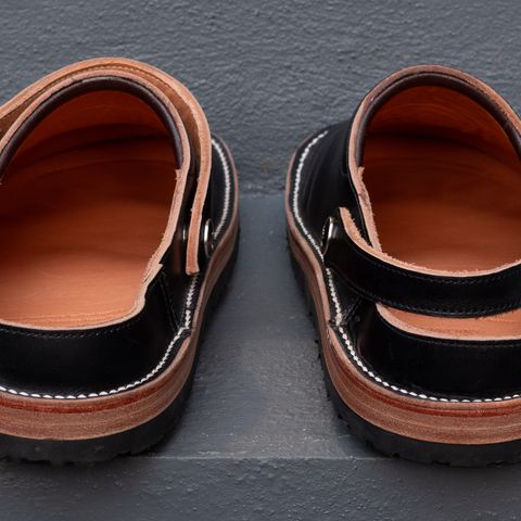 Zerrows Sabot Sandal in Horween Black Latigo