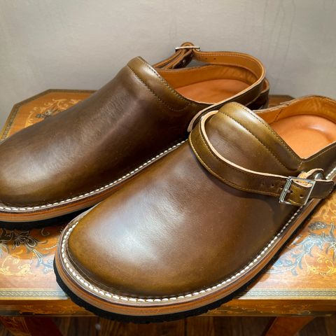 Zerrows Sabot Sandal in Horween Olive Chromexcel