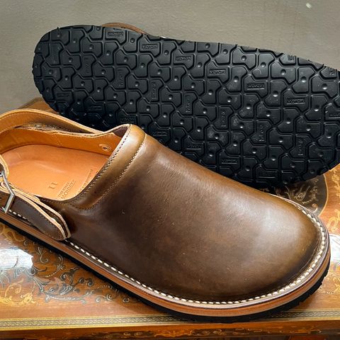 Zerrows Sabot Sandal in Horween Olive Chromexcel