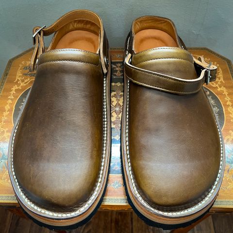 Zerrows Sabot Sandal in Horween Olive Chromexcel
