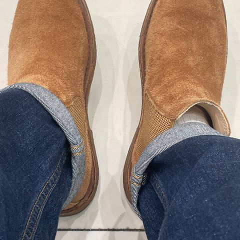 Astorflex Bitflex in Tobacco Suede
