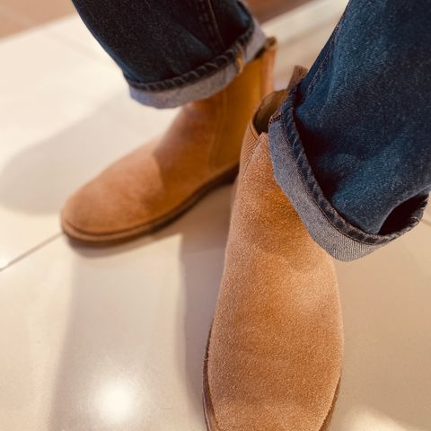 Astorflex Bitflex in Tobacco Suede