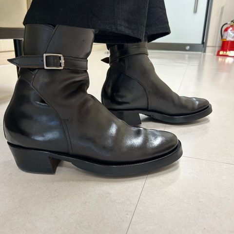 Clinch Jodhpur Boots in Black Overdyed Horsebutt