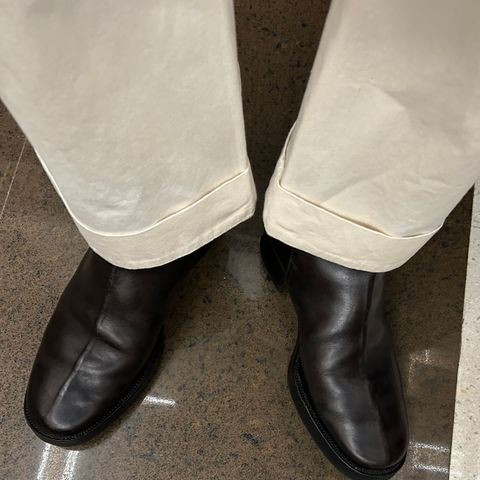Clinch Jodhpur Boots in Black Overdyed Horsebutt