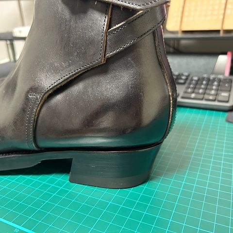 Clinch Jodhpur Boots in Black Overdyed Horsebutt
