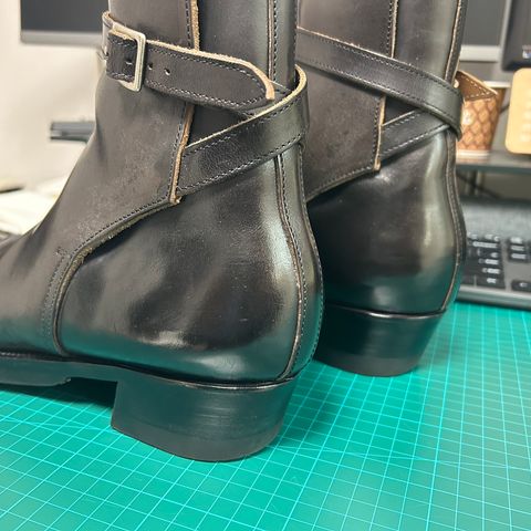 Clinch Jodhpur Boots in Black Overdyed Horsebutt