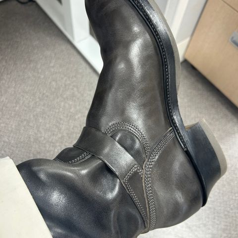 Role Club Engineer Boots in Grey Maryam Italy Horsebutt