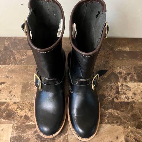 Craft & Glory Engineer Boots 2.0 in Full-Grain Buffalo Leather
