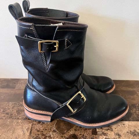 Craft & Glory Engineer Boots 2.0 in Full-Grain Buffalo Leather
