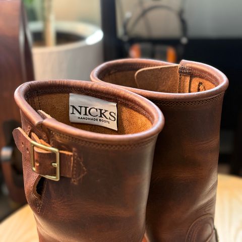 Nicks StationMaster in Italian Brown Cypress