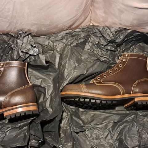 Truman Cap Toe Boot in Horween Olive Waxed Flesh