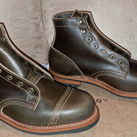 Truman Cap Toe Boot in Horween Olive Waxed Flesh