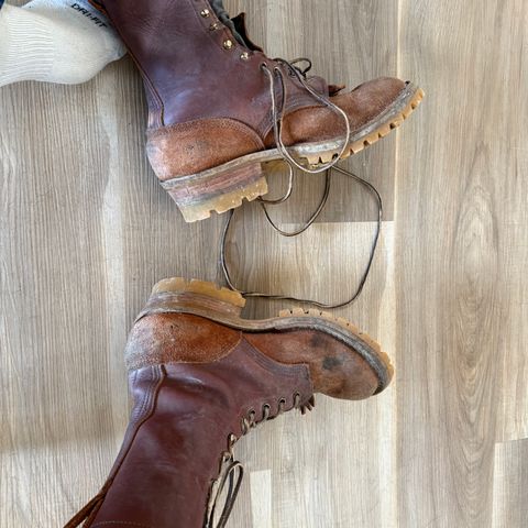 JK Boots Superduty in Bison Roughout