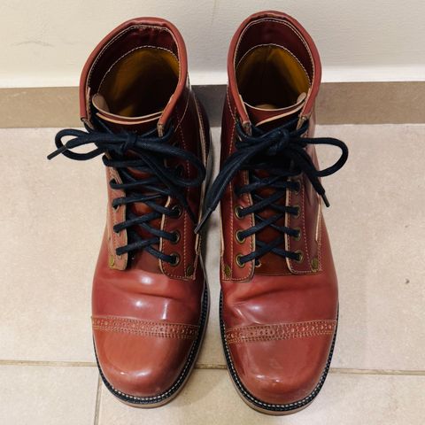 View photo of Kiattoko Old Boy in Shinki Cognac Shell Cordovan