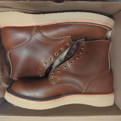 Nicks Nicks / DeltaArch in Horween&Seidel Shackleton Cognac