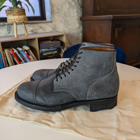 Viberg Service Boot BCT in C.F. Stead Charcoal Waxy Commander