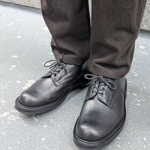 Tricker's Daniel Tramping Shoe in Black Washed Horsehide