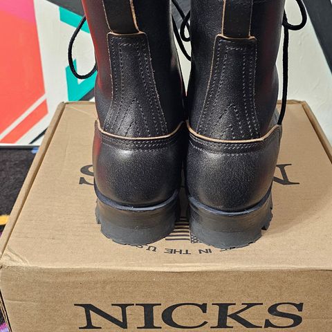 Nicks MTO in Horween Black Waxed Flesh