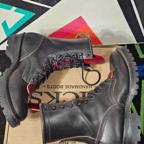 Nicks MTO in Horween Black Waxed Flesh