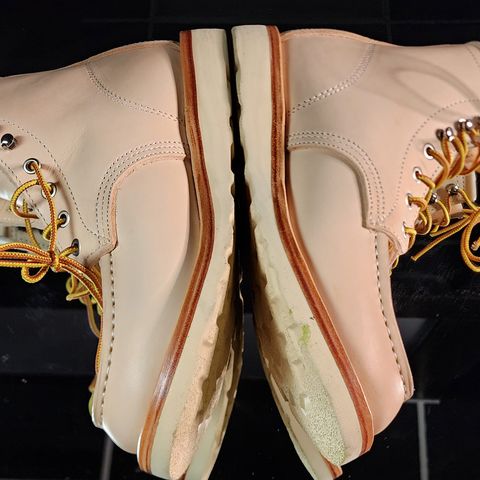 KIND TENDER Moctoe Boots in Italian Veg-Tanned Leather