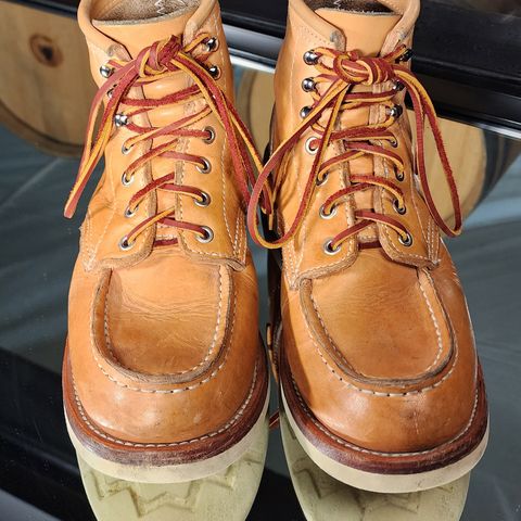 KIND TENDER Moctoe Boots in Italian Veg-Tanned Leather