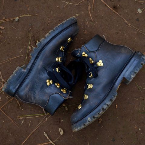 Sagara Trailmaster in Arborwax Blackrust