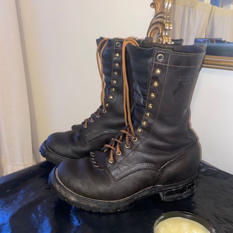 Drew's 10-inch Logger in Brown Roughout