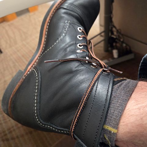 Red Wing Iron Ranger in S.B. Foot Black Harness