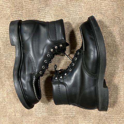 Red Wing 8133 in S.B. Foot Black Chrome