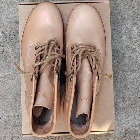 Butts and Shoulders The Heritage Boots in Natural Leather