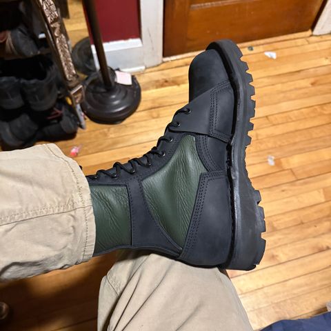 Nicks ND4 in Seidel WeatherShield Black Smooth