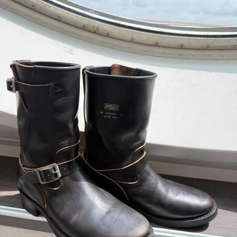 Addict Boots AB-01 Engineer Boots in Maryam Black Horsebutt